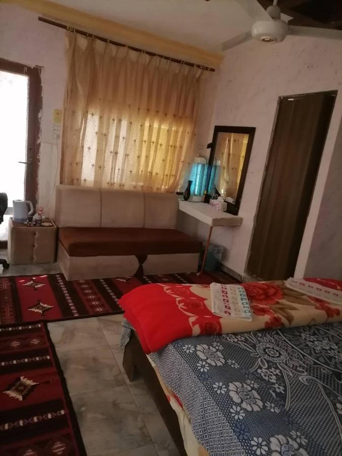 Guest House Hazem Al Azraq ash Shamālī Zewnętrze zdjęcie